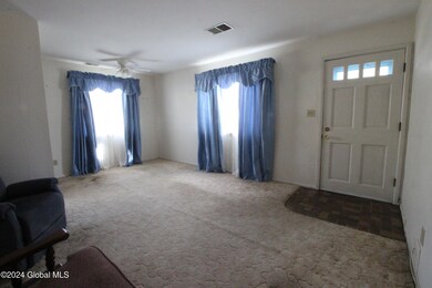 67 Miracle Ln, Albany, NY 12211 - photo 4