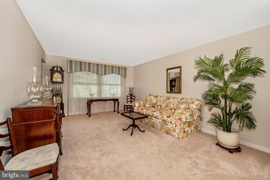 500 Chapel Ct unit 323, Walkersville, MD 21793 - photo 3