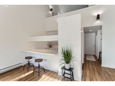 4 Touchstone unit 133, Lake Oswego, OR 97035 - photo 4