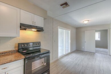 Kitchen (2)-FULL