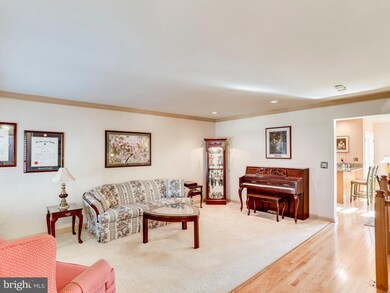 10629 Alison Dr, Burke, VA 22015 - photo 6