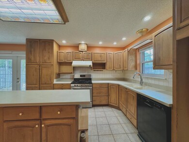 403 Cheyenne Cir