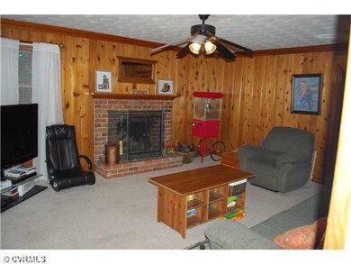 Den/Family/Great Room