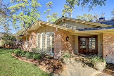 11926 Surrey Ln, Houston, TX 77024 - photo 3