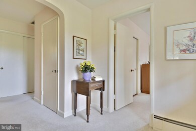 8308 Twin Forks Ln, Chevy Chase, MD 20815 - photo 4