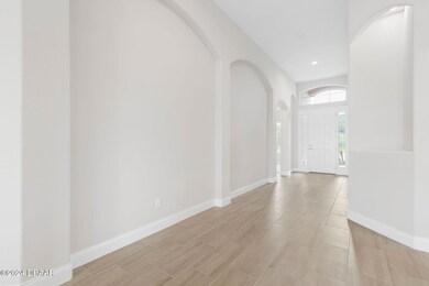 4-web-or-mls-77 Del Palma Dr-4