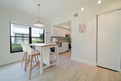 11311 Pond View C101 Dr E unit C101, Wellington, FL 33414 - photo 4