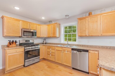 89 Bushey Rd, Fairfax, VT 05454 - photo 5