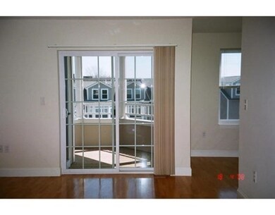 320 Rindge Ave unit 405, Cambridge, MA 02140 - photo 5