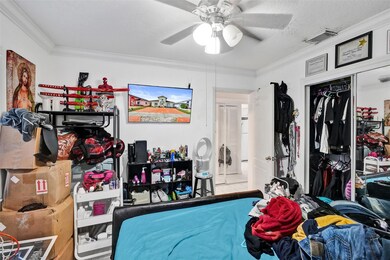 7456 W 34th Ct, Hialeah, FL 33018 - photo 6