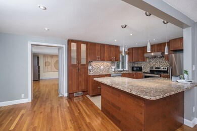 290 Winchester St unit na, Newton Highlands, MA 02461 - photo 4