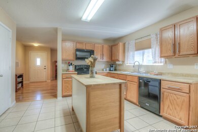 3718 Arrowwood Bend, San Antonio, TX 78261 - photo 7