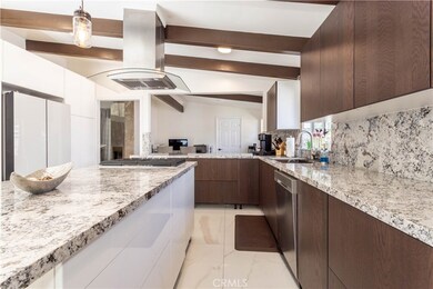 19516 Blythe St, Reseda, CA 91335 - photo 2