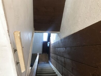 17 N Lake Ave unit 2, Albany, NY 12203 - photo 2