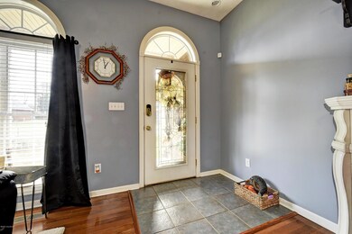 352 Fernwood Dr, Mount Washington, KY 40047 - photo 6