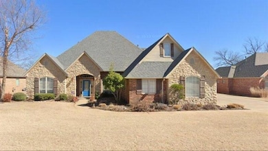 1709 Pecan Crossing Dr, Shawnee, OK 74804 - photo 3