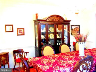 7530 Tottenham Dr, White Plains, MD 20695 - photo 6