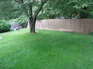 32 Mount View Dr, Cumberland, RI 02864 - photo 3