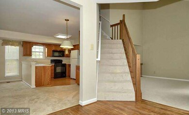 9501 Aspenwood Place, Montgomery Village, MD 20886 - photo 4