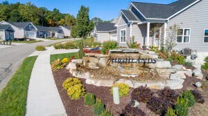 1388 Center Hill Rd unit 53, Lowell, MI 49331 - photo 2