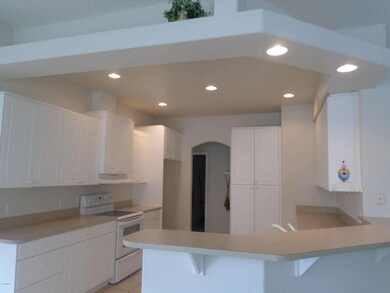 Large gourmet kitchen