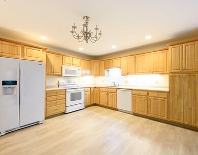 Windgate at Salisbury unit B102, Salisbury, MA 01952 - photo 2