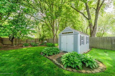 15 Rhea Rd Port Monmouth NJ-large-032-25