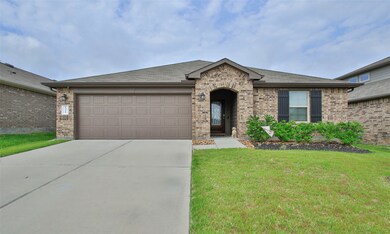 13923 Leigh Lake Ln, Shenandoah, TX 77384 - photo 3