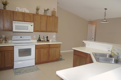 165 SW South Wakefield Cir, Port Saint Lucie, FL 34953 - photo 6