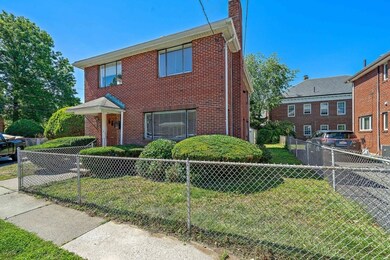 9 Jamaicaway Ct, Jamaica Plain, MA 02130 - photo 2