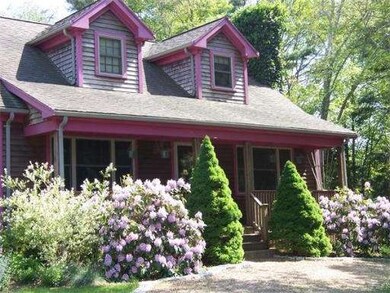 7 Gosnold St, Mattapoisett, MA 02739 - photo 2