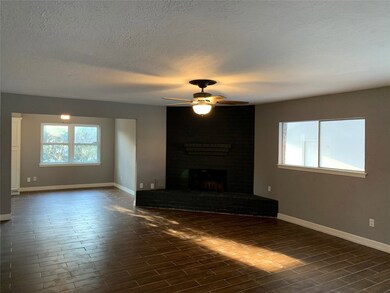 5722 Arncliffe Dr, Houston, TX 77088 - photo 6