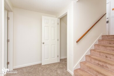 Entryway 4896-FULL
