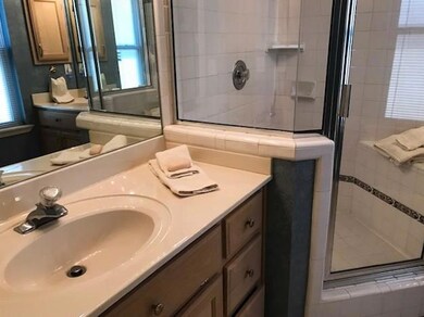 223 Karen Dr, Alamo, TX 78516 - photo 2