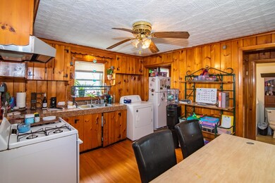 23 Bowers St, Nashua, NH 03060 - photo 5