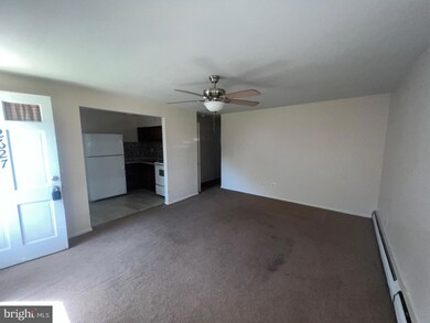 2625-27 2627 Parkside, Brookhaven, PA 19015 - photo 3