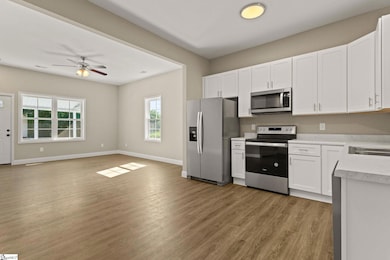 1231 Apalache St, Greer, SC 29651 - photo 6