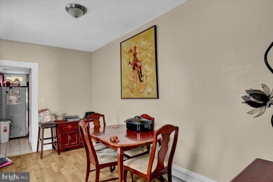 1229 Buttonwood St, Reading, PA 19604 - photo 6