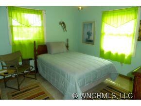 83 Odonald Rd, Asheville, NC 28806 - photo 5