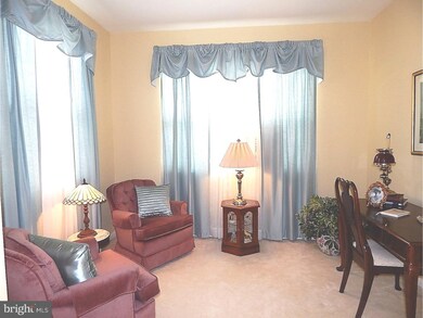 38 Mayfaire Cir, Westampton, NJ 08060 - photo 5