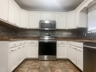 405 Lois Ln, Paragould, AR 72450 - photo 6