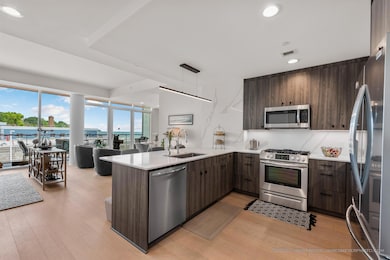 Kitchen & Dining Space