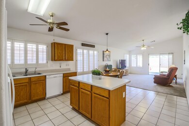 Jasper_FamilyRoom1