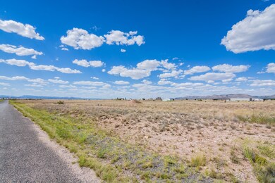 24xx W Hard Cider Trail, Paulden, AZ 86334 - photo 2