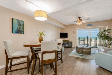 Dining Living 1