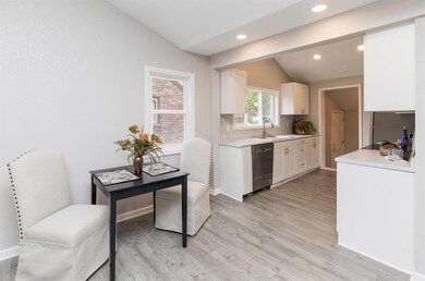 3507 Franklin Ave, Des Moines, IA 50310 - photo 7