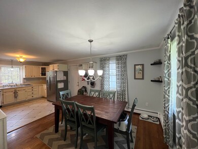 371 Deerfield Rd, Allenstown, NH 03275 - photo 5