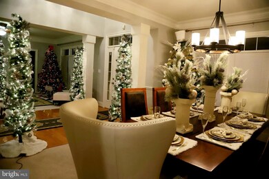 3655 Stonewall Manor Dr, Triangle, VA 22172 - photo 4