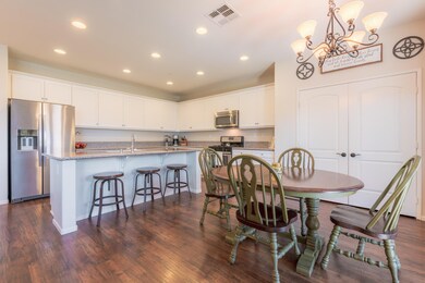 3424 Leopard Ct, Rosamond, CA 93560 - photo 3