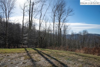 G54 Skycamp Overlook, Banner Elk, NC 28604 - photo 6